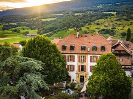 Hôtel Restaurant Bellevue,位于Onnens的酒店