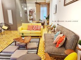 Ξενοδοχείο φωτογραφία: Homey Comfy Lodge 18 pax 4 Rooms City Center