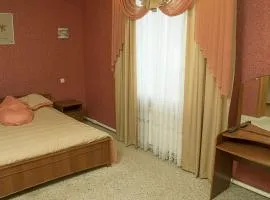 Готельний комплекс Самікс