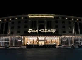 Seven Gardens Hotel