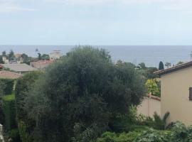 Hotel Foto: Entre Nice & Monaco vue mer 3 places