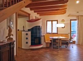 Hotel Photo: Chalet Trentino panorama view on the mountain Alps