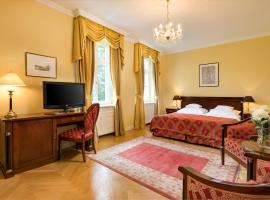 Hotel Photo: Castle Hotel Grof Degenfeld Superior