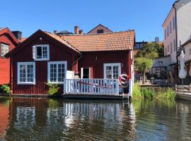 Hotel Photo: Stugan med Bryggan i Gamla Staden