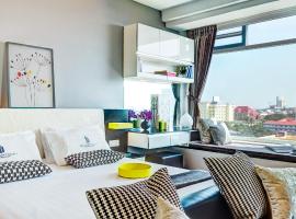 Zdjęcie hotelu: Naki Suites @ Silvertown