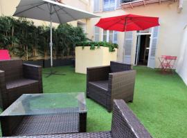 Hotel Photo: PHT GESTION Pastorelli Terrasse