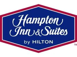 Hampton Inn & Suites Farmington，位于法明顿的酒店