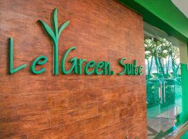 Hotel fotografie: LeGreen Suite Ratulangi