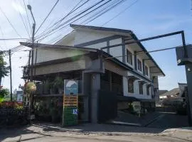 Dago's Hill Hotel
