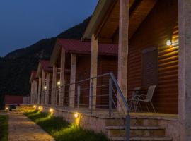 Kedros Chalet, hotel in Áyios Dhimítrios