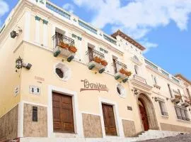 Hotel Pensión Bonifaz, hotel in Quetzaltenango