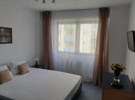 A picture of the hotel: Hosthea Apartament Brasov