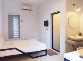 Rin GuestHouse Pracharak RD, hotel in Hat Yai