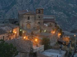 Foto di Hotel: Casa nel piccolo borgo grecanico