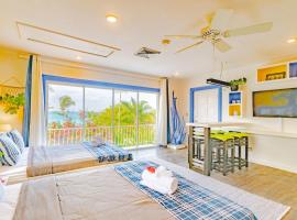 Panoramic Cottage at Viking Hill - Love Beach, hotel v destinácii Nassau