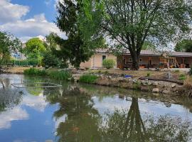 Hotel fotoğraf: Penzion a hospůdka U Anny