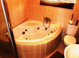 Hotel fotografie: Flintstones Guest House Durban