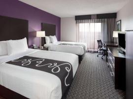 La Quinta by Wyndham Minneapolis Bloomington W - FREE AIRPORT SHUTTLE, hotel in Bloomington