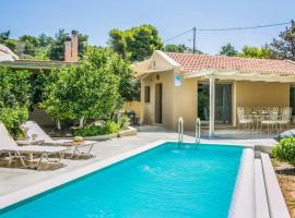 Hotel kuvat: Argostoli Villa Sleeps 5 with Pool Air Con and WiFi