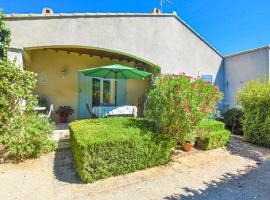 ホテル写真: Beautiful home in Les Angles with WiFi and 3 Bedrooms