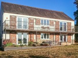 Hotel Foto: 4 Bedroom Awesome Home In Saint-pierre-sur-orth