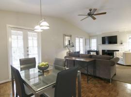 Hotel Photo: Tarrytown Townhouse