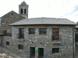 Hotel Photo: Casas Rurales Bestue-Ordesa