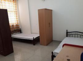 Foto di Hotel: Affordable Bed Space in Fujairah