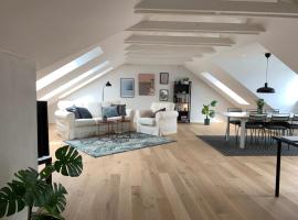 酒店照片: aday - Big 3 Bedroom Apartment - Heart of Aalborg