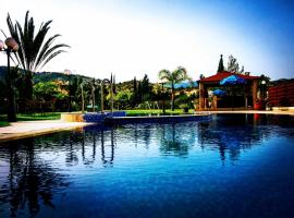 Hotel Photo: Anasia Villa by AgroHolidays