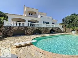 Seaview villa Marlau