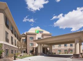 Hotel Photo: Holiday Inn Express and Suites Los Alamos Entrada Park, an IHG Hotel