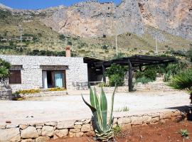 A picture of the hotel: San Vito Lo Capo Reef house