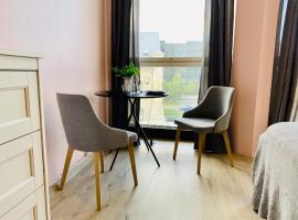 รูปภาพของโรงแรม: Cozy Rotermann Apartment - Tallinn City Center