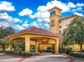 La Quinta by Wyndham Dallas North Central, hotell Dallases