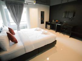 صور الفندق: B-Black Hotel Chonburi