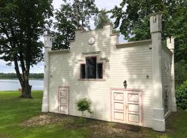 Hotel Photo: Valgjärve Castle Stable Shed