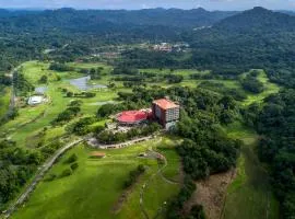 Summit Rainforest Golf Resort & All Inclusive