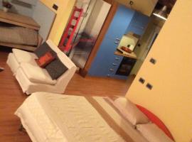 Hotel Photo: apartments in the center of Ferrara excellent for Smart work