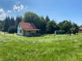 Chata na konci louky, hotel v destinaci Míčov