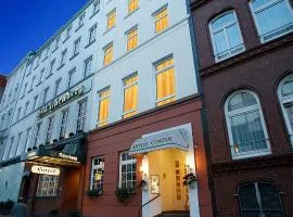 Hotel Condor