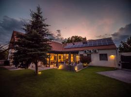 Völgy Vendégház, hotel din Etyek