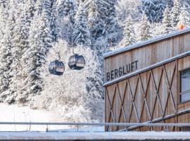 Tirol Lodge, отель в городе Элльмау