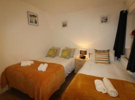 Hotel Photo: PearTree House
