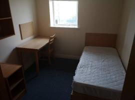 Hotel fotografie: Single room in Northside Dublin