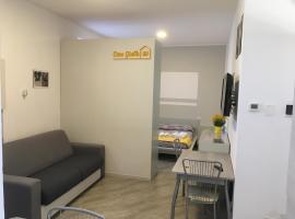 Hotel Photo: Casa Gialla 89