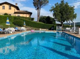 Hotel kuvat: Agriturismo Comparone Casavecchia