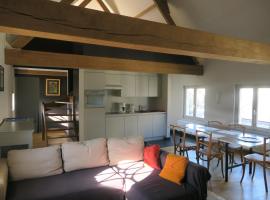 B&B / Studio De Druivelaar in hartje Kluisbergen (Berchem), ξενοδοχείο σε Kluisbergen