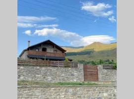 A picture of the hotel: Entire villa , Rehovë, Albania