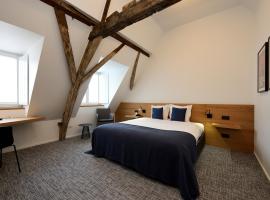 Viesnīca Hotel Messeyne pilsētā Kortreika